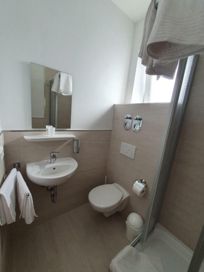 Davidoff Hotel Langenhagen  Buitenkant foto